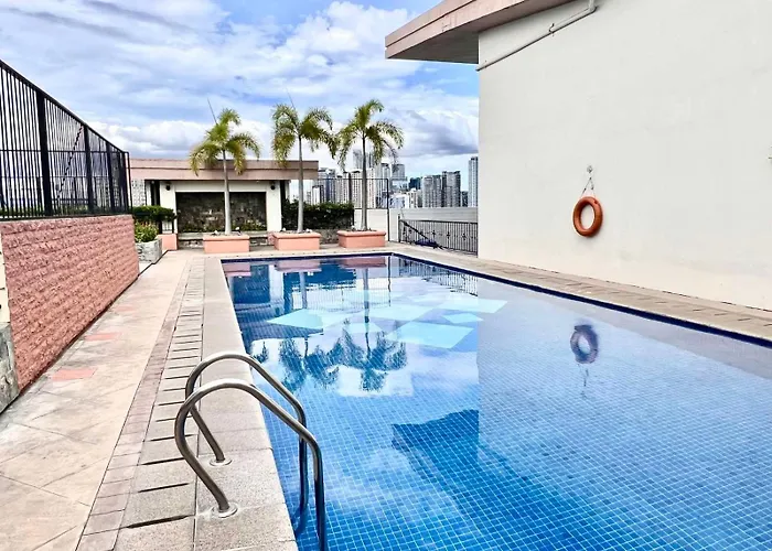 Apartamento Cozy In Bgc Mckinley B2 Manila