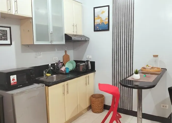 Cozy In Bgc Mckinley B2 *
